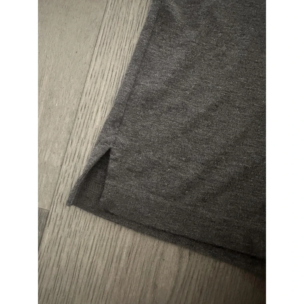 TravisMathew Polo Shirt Mens XL Gray Heather Golf 3-Button Embroidered‎ Logo